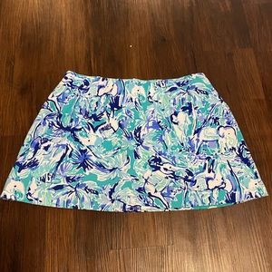 EUC Lilly Pulitzer Madison Skort in Elephant Appeal